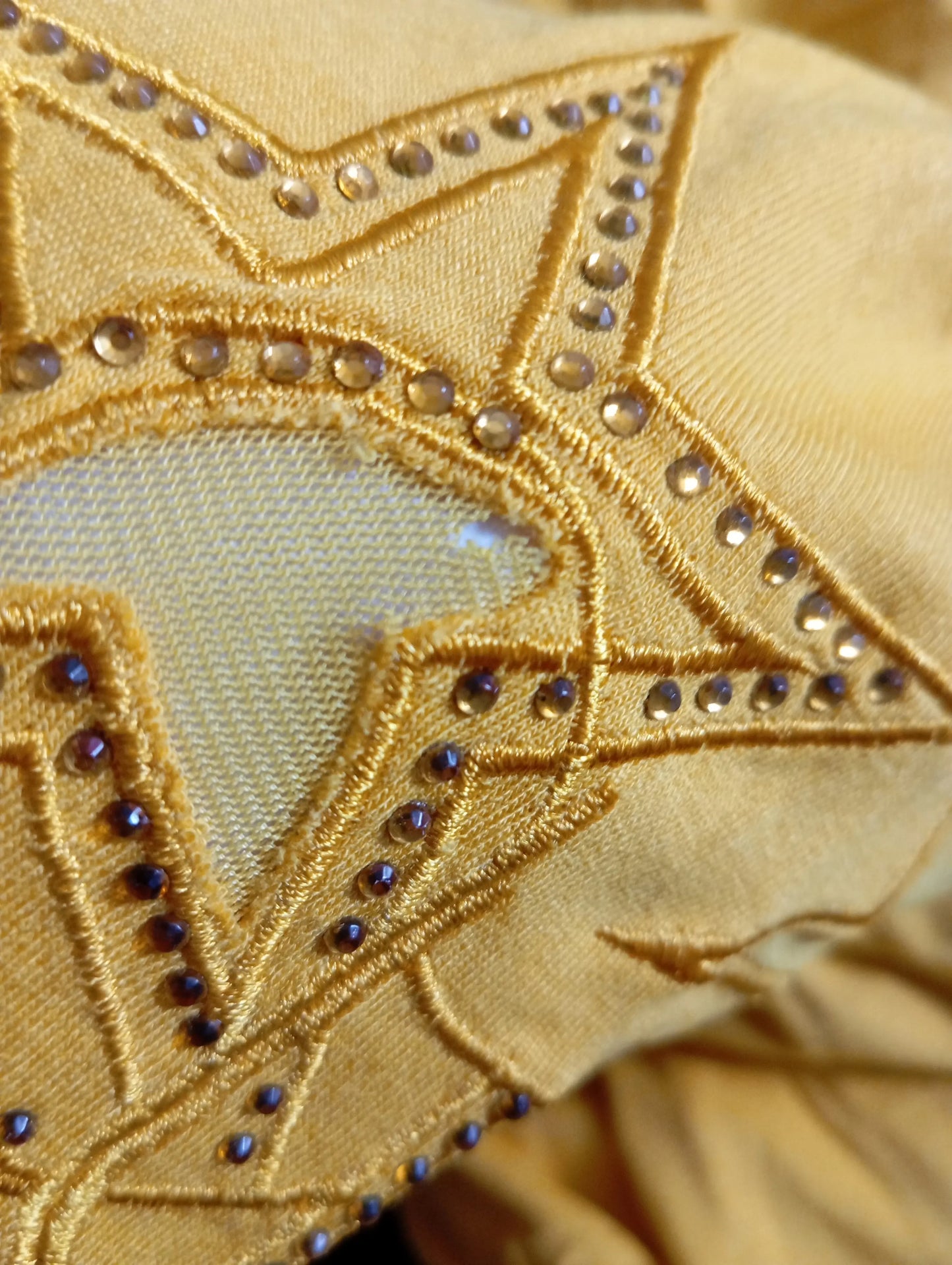 Legging Court Jaune- Détail Etoile - Article d'occasion- Neuf POMME ROUGE PARIS YOPHIY CURVES