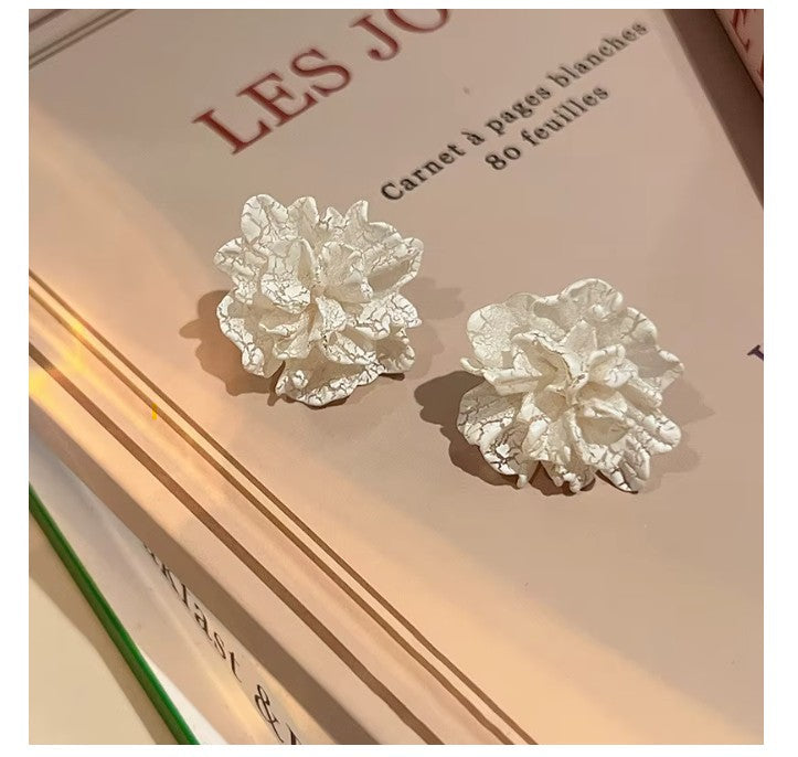 Boucles d'oreilles Fleurs Blanches -YOPHIY CURVES YOPHIY CURVES YOPHIY CURVES