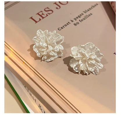 Boucles d'oreilles Fleurs Blanches -YOPHIY CURVES YOPHIY CURVES YOPHIY CURVES